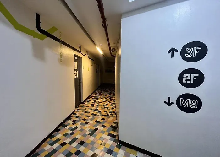 Junction Hostel, Poblacion Makati Avenue, Hotel Manila