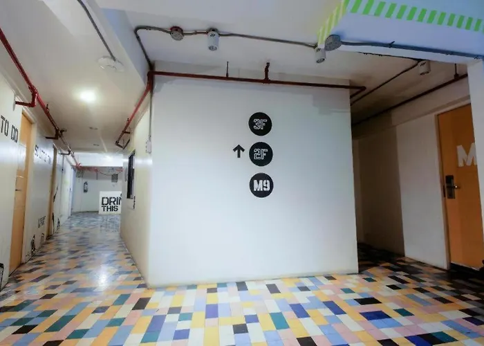 Junction Hostel, Poblacion Makati Avenue, 3* Manila