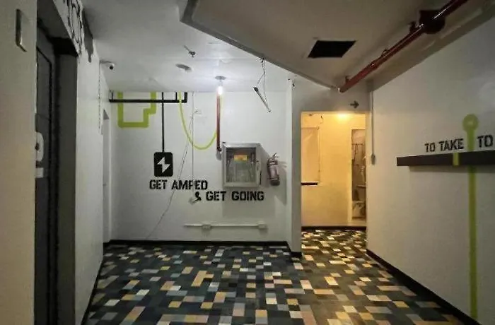 Junction Hostel, Poblacion Makati Avenue, Manila